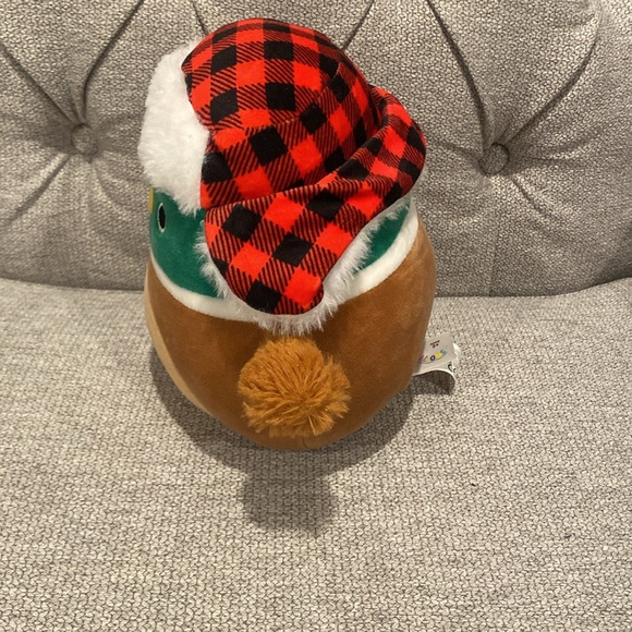 NWOT 7.5” Avery the Duck Squishmallow - NEW WITHOUT TAGS! squishmallows plush - Picture 3 of 4